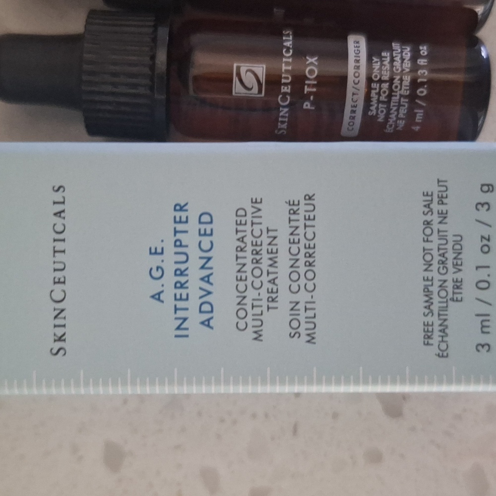 SkinCeuticals Essential Skincare Collection - Picture 5 of 9